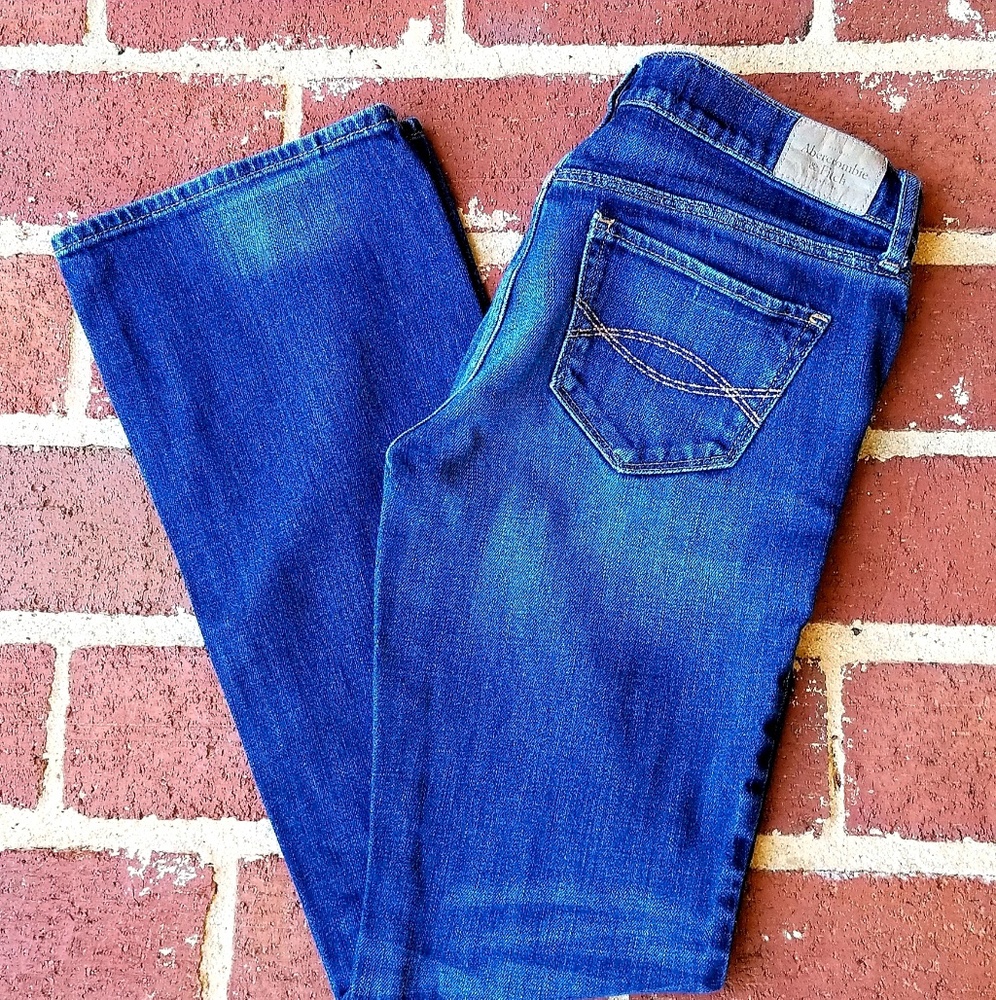 Abercrombie & Fitch Emma Jeans